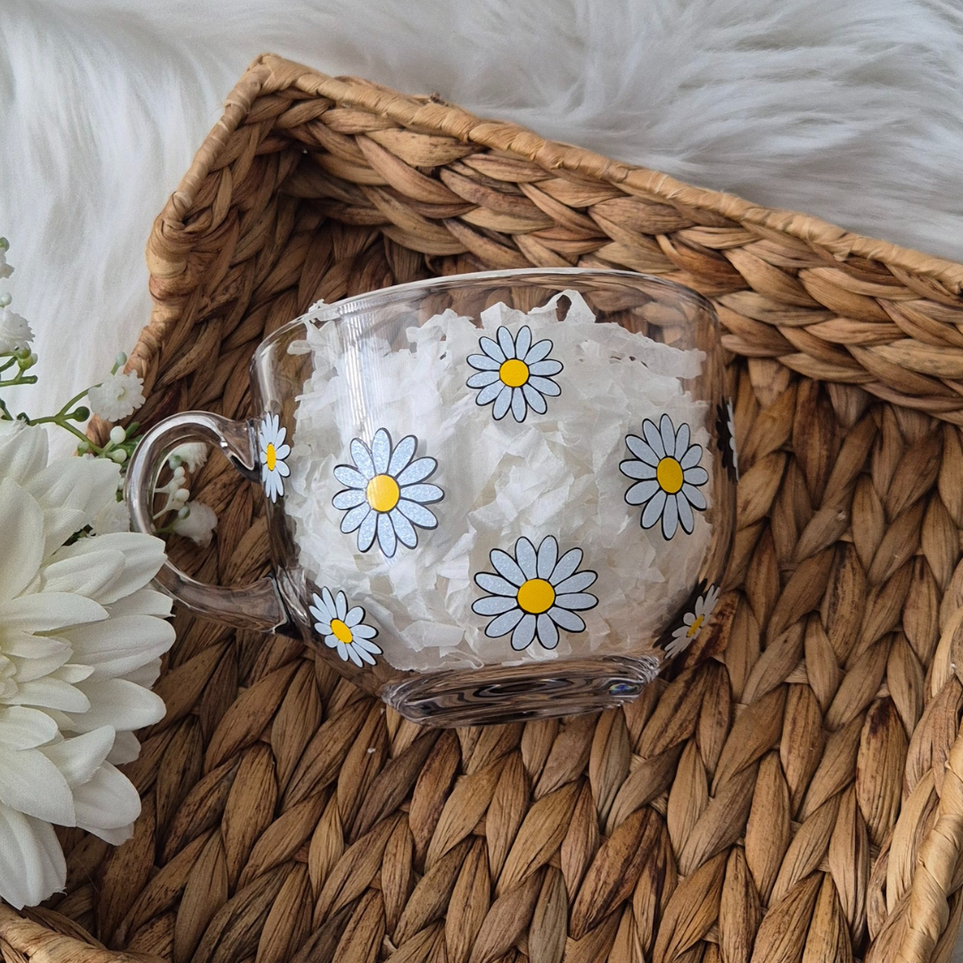 Daisy glass mug