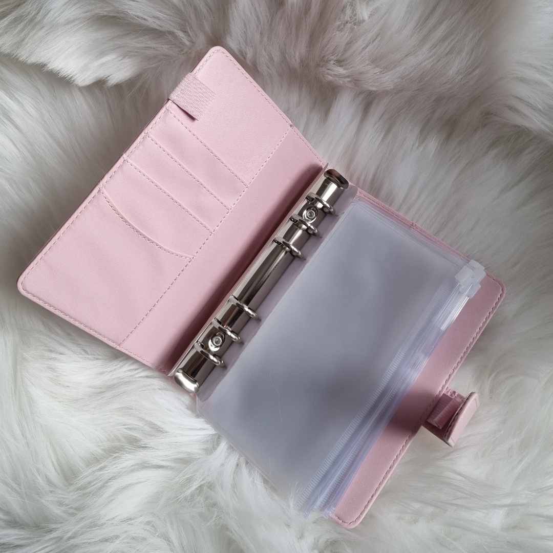 Daisy budget binder with 6 wallets personalised