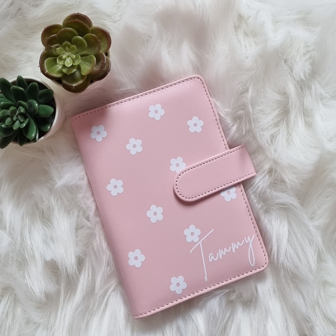 Daisy budget binder with 6 wallets personalised